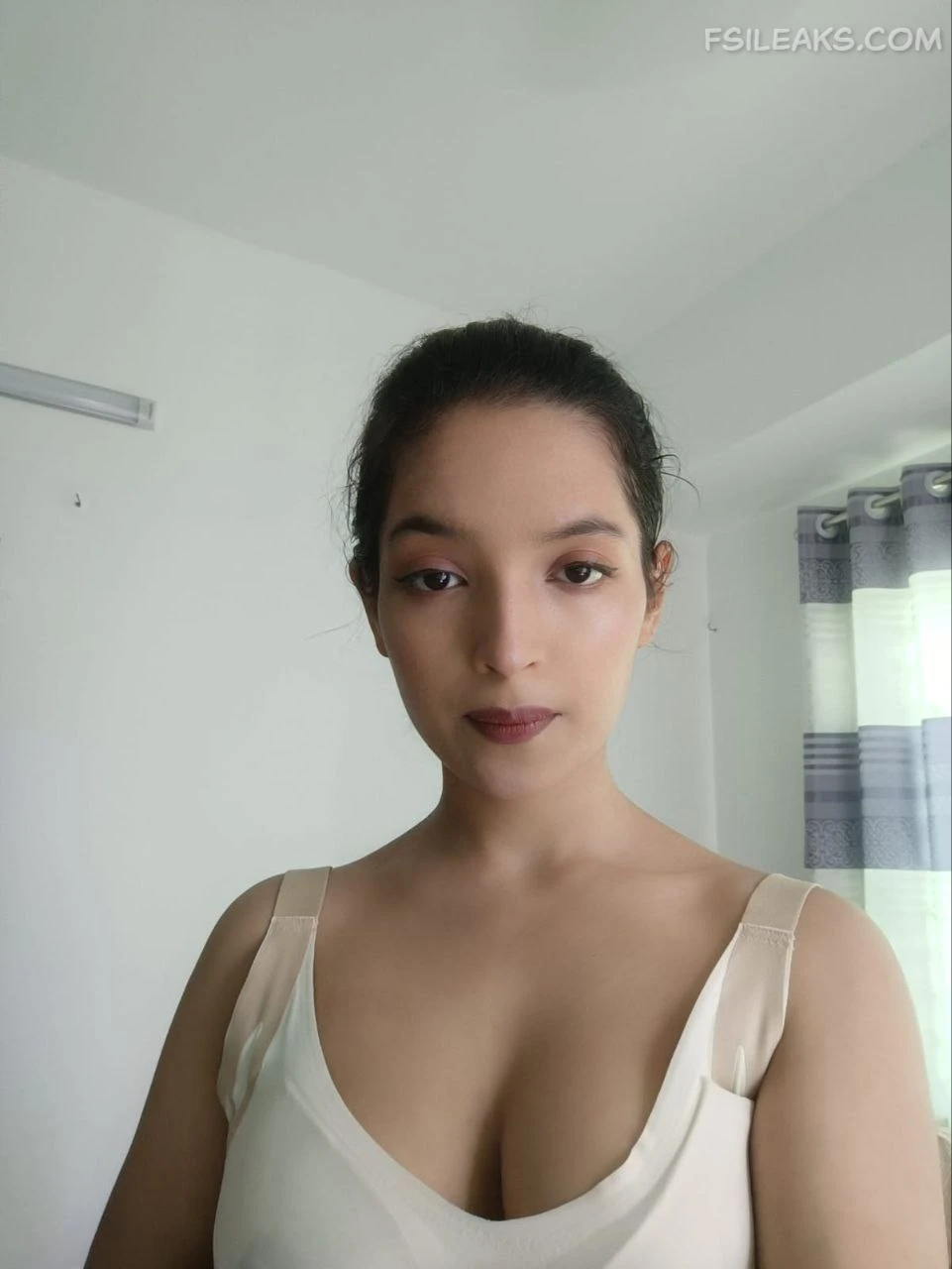 Boyfriend Exposed Sexy Girlfriend's Nude Photo - 39