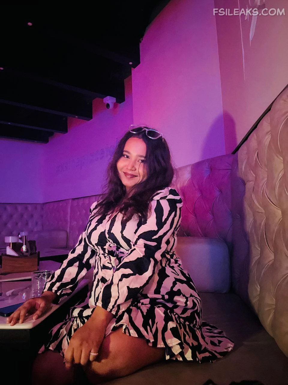 Busty Horny Wife Nude Show Photos - 5