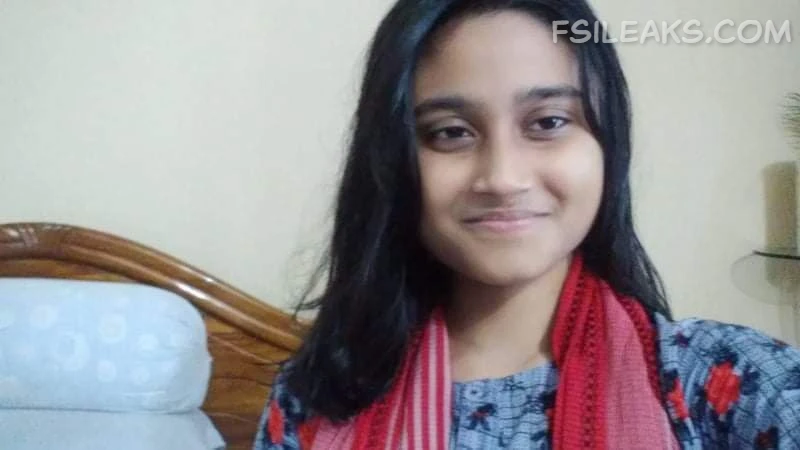 Cute Slim Bengali Girl Boobs Nude Show Photos - 30 Cute Slim Bengali Girl Boobs Nude Show Photos - 29