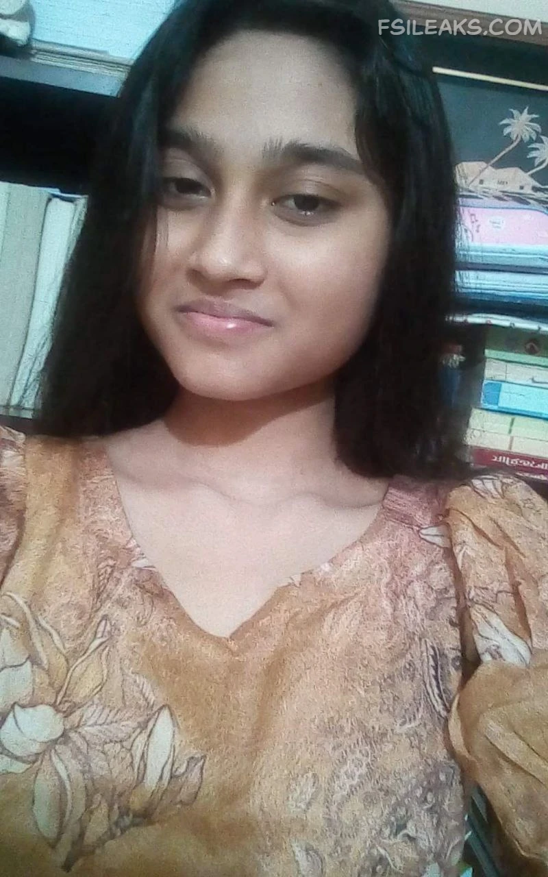 Cute Slim Bengali Girl Boobs Nude Show Photos - 8 Cute Slim Bengali Girl Boobs Nude Show Photos - 7