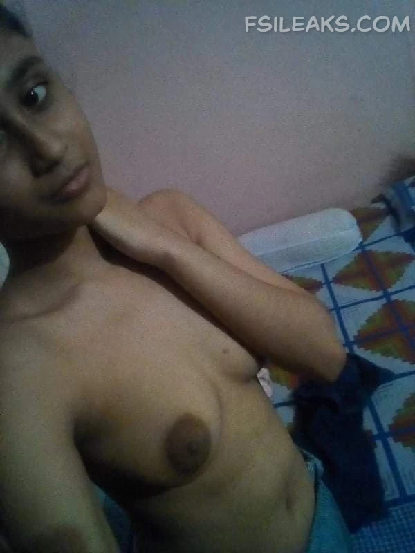 Cute Slim Bengali Girl Boobs Nude Show Photos - 4 Cute Slim Bengali Girl Boobs Nude Show Photos - 3