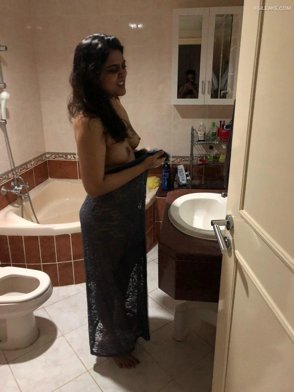 Mallu Cuck Rich Wife Nude Show Photos Part 1 - 16 Mallu Cuck Rich Wife Nude Show Photos Part 1 - 15