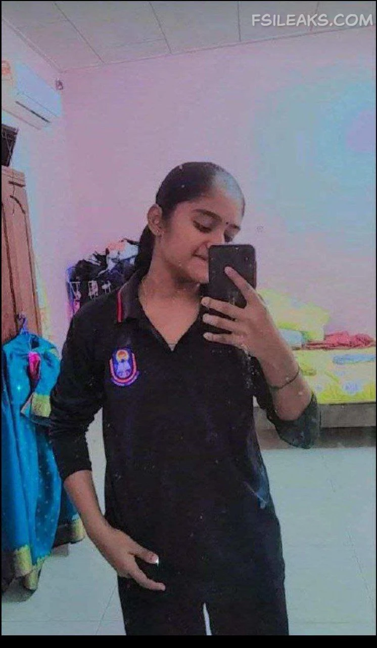 Mallu Cute Girl Nude Show Photos - 9