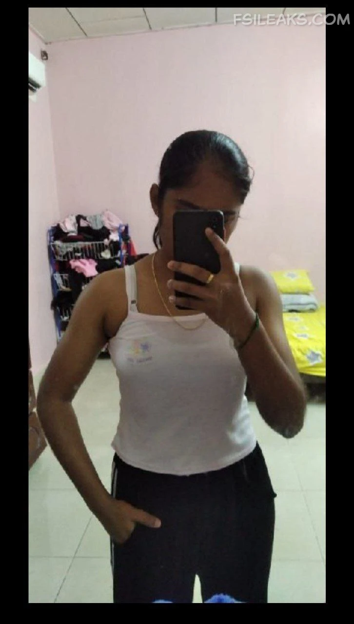 Mallu Cute Girl Nude Show Photos - 11