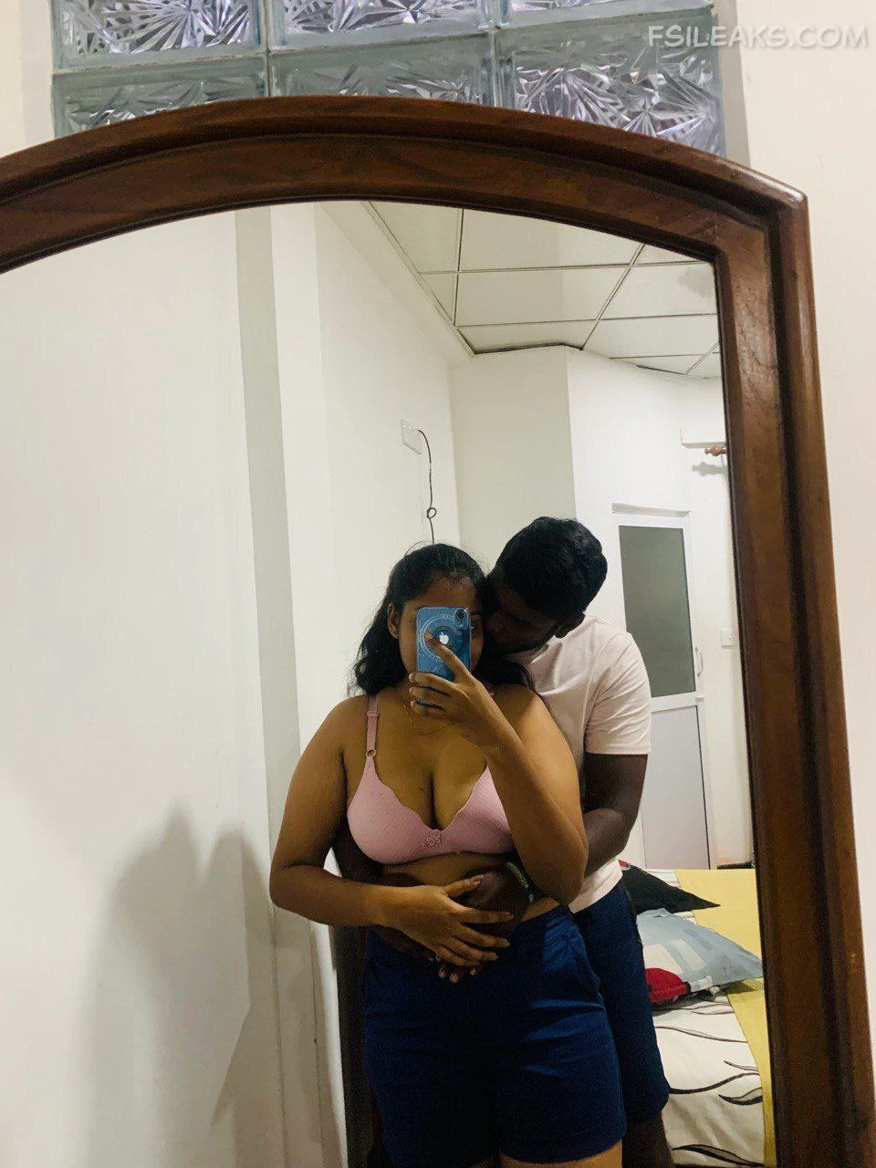 Married Indian Couple Nude Show Photos - 23