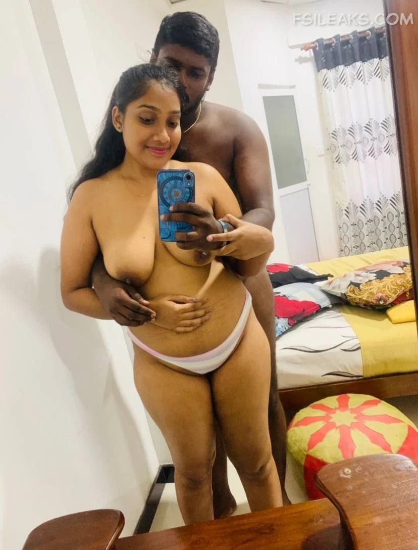 Married Indian Couple Nude Show Photos - 27