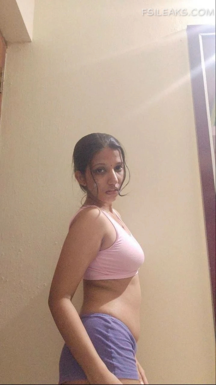 Sexy Mallu Girl Nude Show Photos - 93