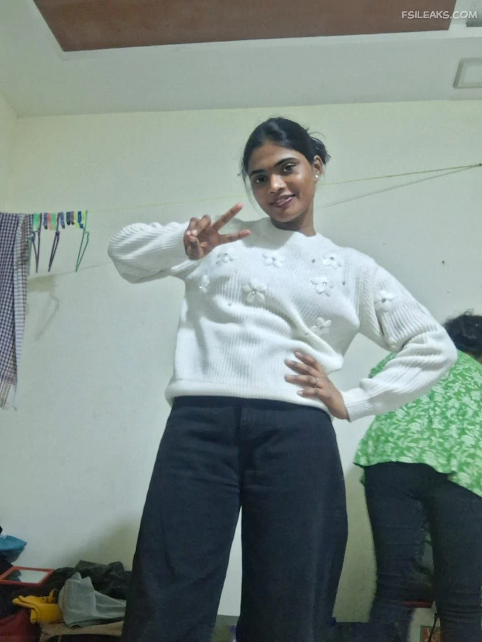 Sexy Slim Marathi Girl Nude Show Photos Part 1 - 65