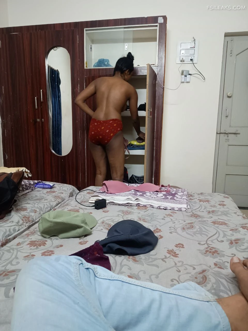 Sexy Slim Marathi Girl Nude Show Photos Part 1 - 15