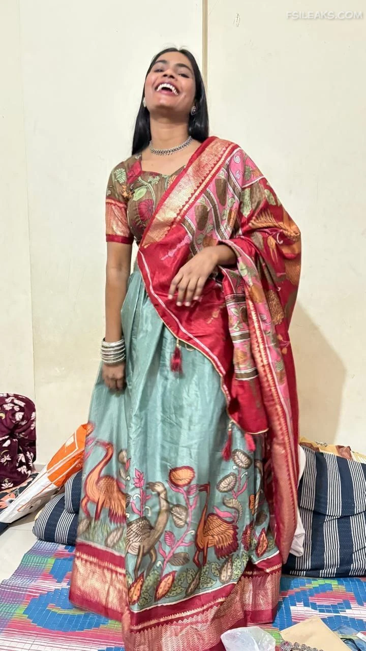 Sexy Slim Marathi Girl Nude Show Photos Part 2 - 24 Sexy Slim Marathi Girl Nude Show Photos Part 2 - 23