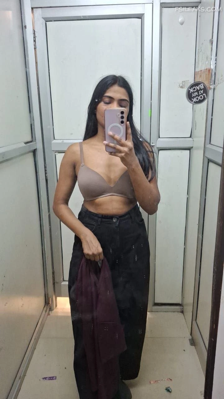 Sexy Slim Marathi Girl Nude Show Photos Part 2 - 26 Sexy Slim Marathi Girl Nude Show Photos Part 2 - 25