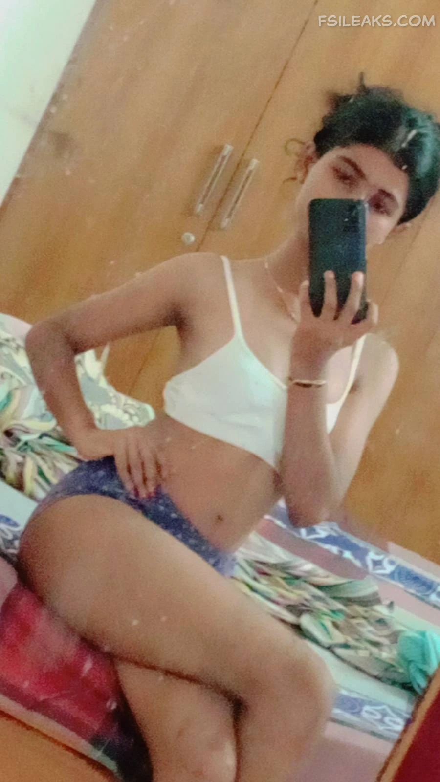 Slim Bengali Teen(18+) Girl Bedroom Boobs Nude Show Photos - 29