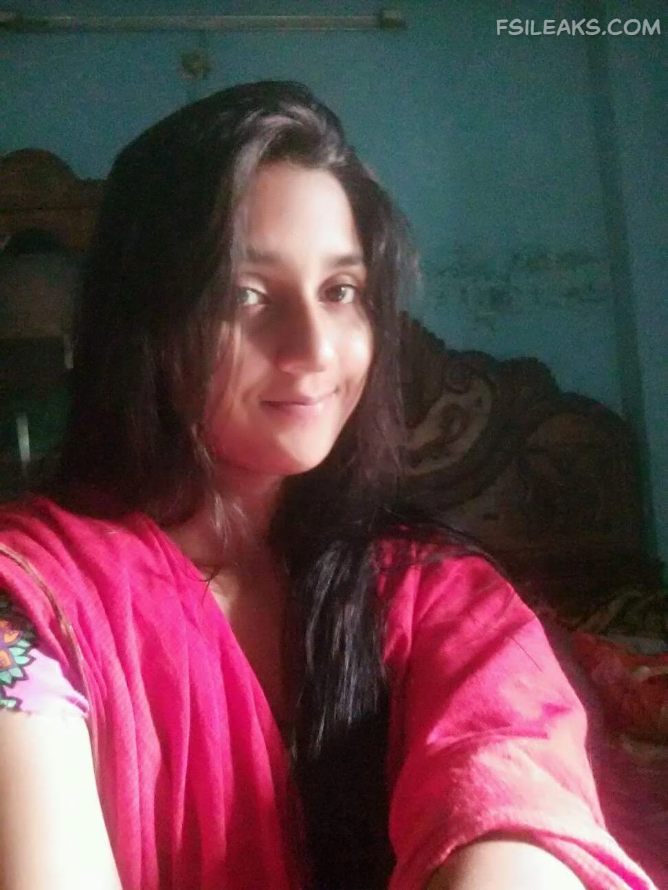 Slim Bengali Teen(18+) Girl Boobs Nude Show Photos - 11