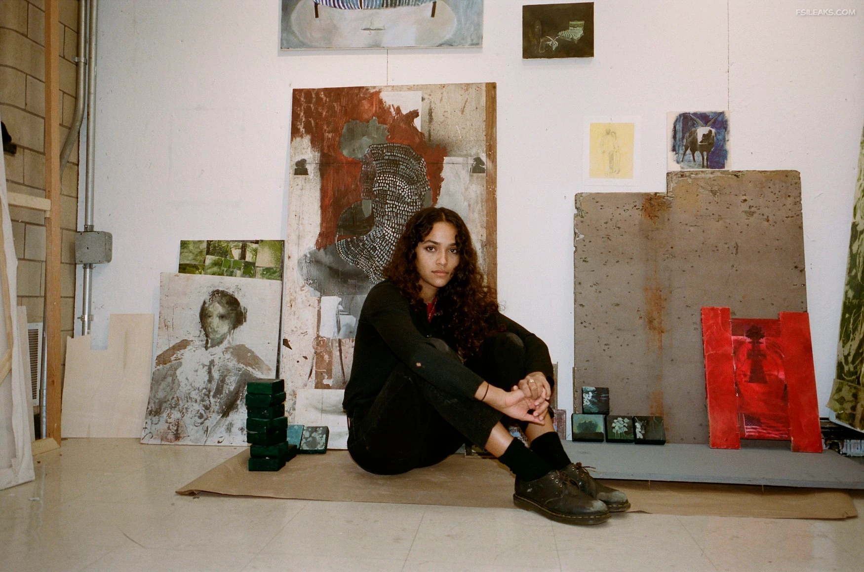 Slim Indian Sexy Girl Nude Show Photos Part 1 - 23