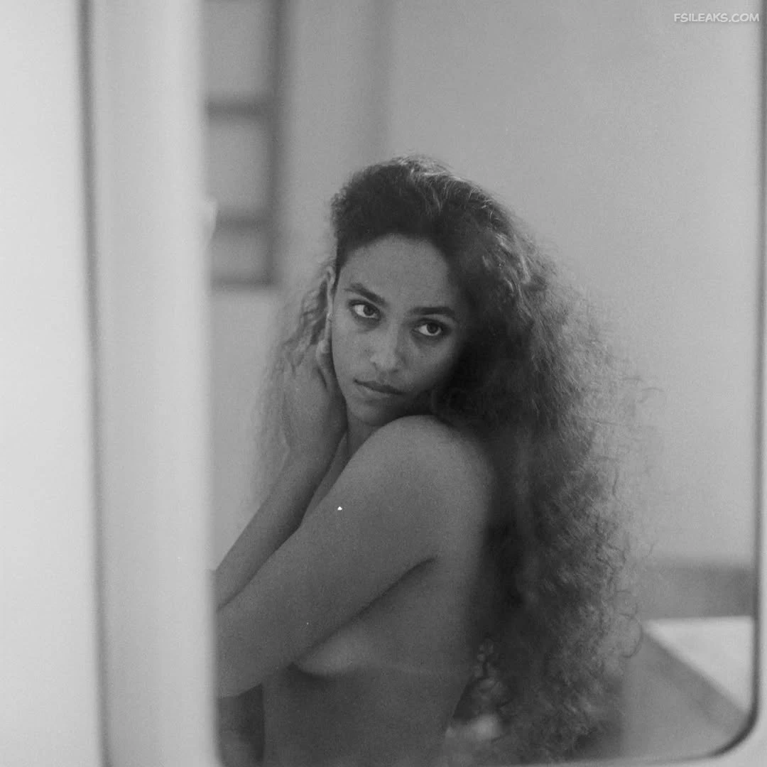 Slim Indian Sexy Girl Nude Show Photos Part 2 - 16 Slim Indian Sexy Girl Nude Show Photos Part 2 - 15