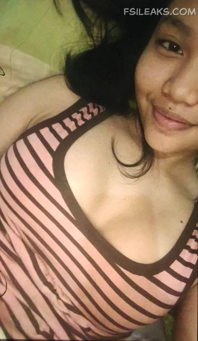 Slim Young North Indian Girl Nude Photos - 2 Slim Young North Indian Girl Nude Photos - 1