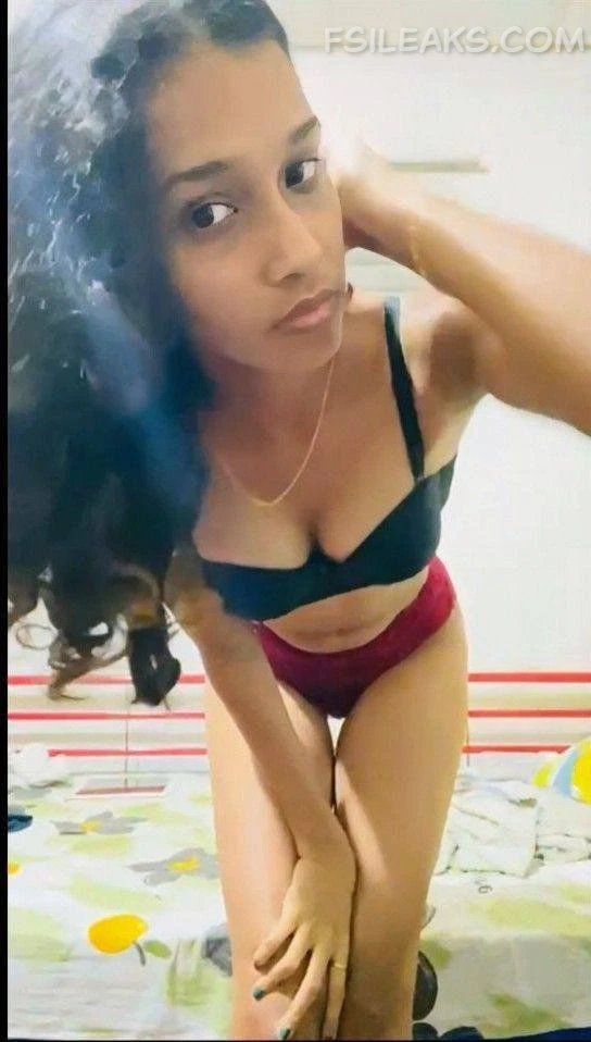 Sri Lankan Slim Girl Showing Asshole Nude Photos - 22 Sri Lankan Slim Girl Showing Asshole Nude Photos - 21