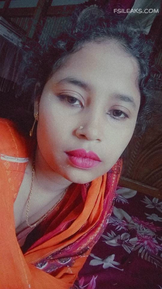 Bangladeshi Hijabi Bhabhi Nude Show Photos - 23