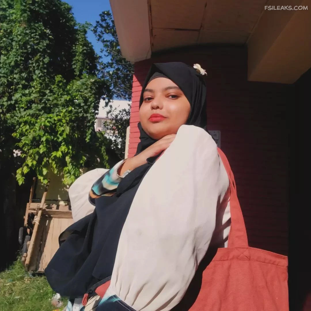 Bengali Tanker Girl Nude Show Photos - 15