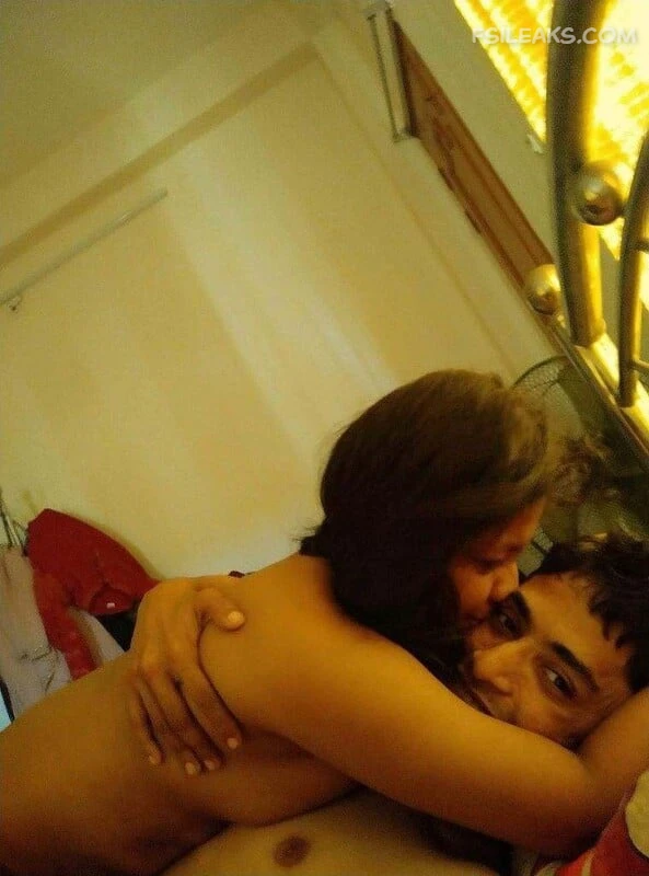 Cuckold Couple With Bull Nude Show Photos - 10 Cuckold Couple With Bull Nude Show Photos - 9