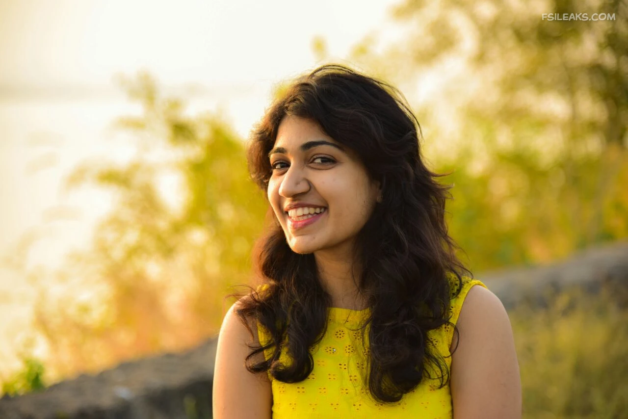 Famous Saily Cock Sucking Nude Show Photos Part 2 - 7