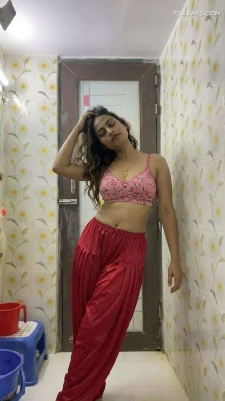 Hot Indian Gym Wife Nude Show Photos Part 2 - 40 Hot Indian Gym Wife Nude Show Photos Part 2 - 39