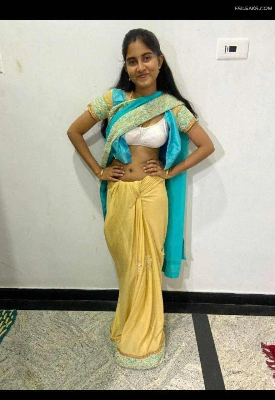 Hot Sexy Tamil Wife Nude Show Photos - 23