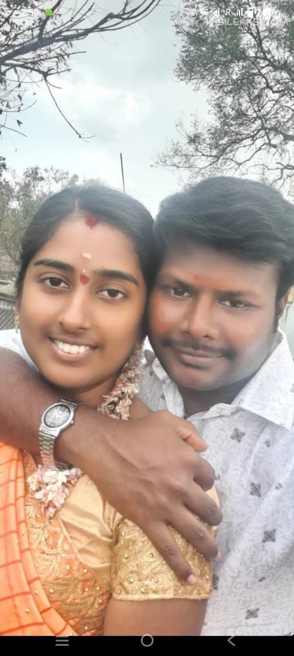 Married Tamil Bhabhi Nude Show Photos - 7