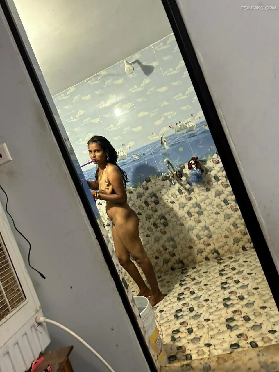 Slim Tamil Homely Wife Nude Show Photos - 10 Slim Tamil Homely Wife Nude Show Photos - 9