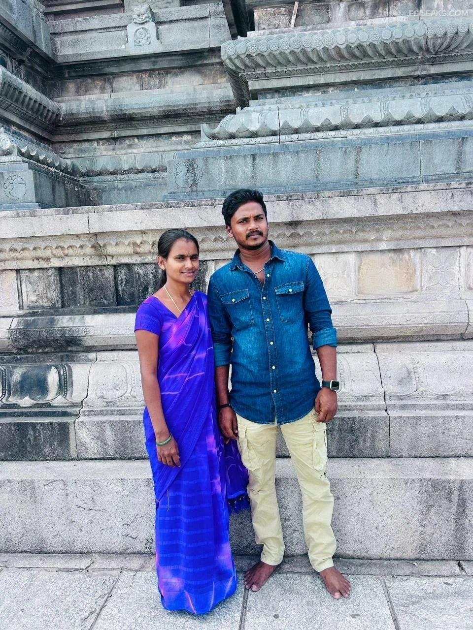 Slim Tamil Homely Wife Nude Show Photos - 14 Slim Tamil Homely Wife Nude Show Photos - 13