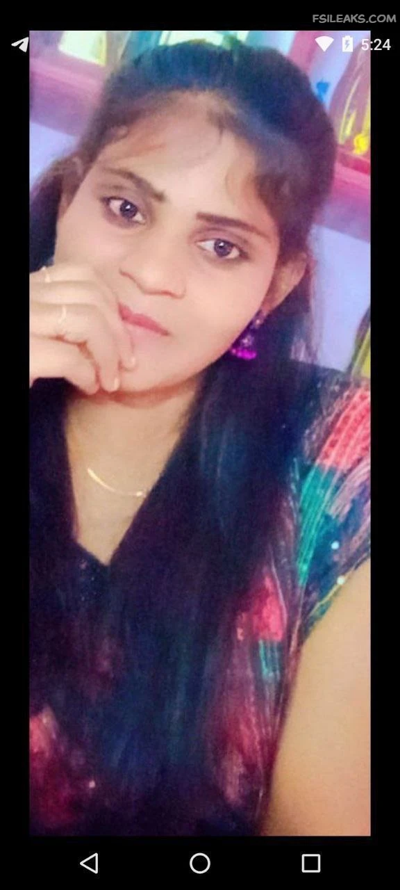 Slim Village Tamil Wife Nude Show Photos - 1