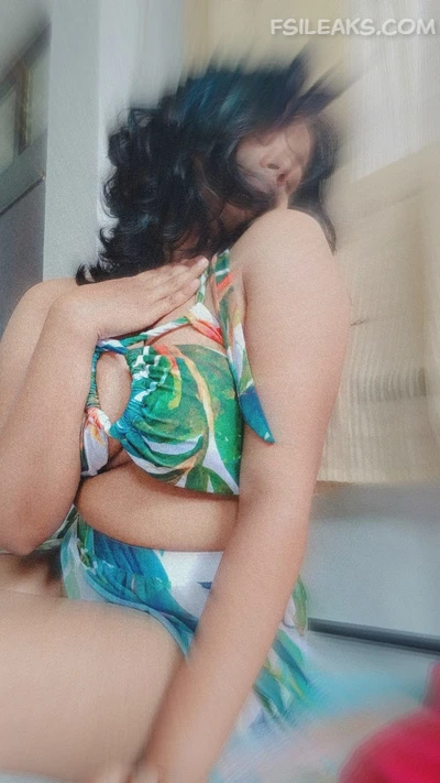 Sri Lankan Cute Girl Showing Body Nude Show Photos Part 1 - 35