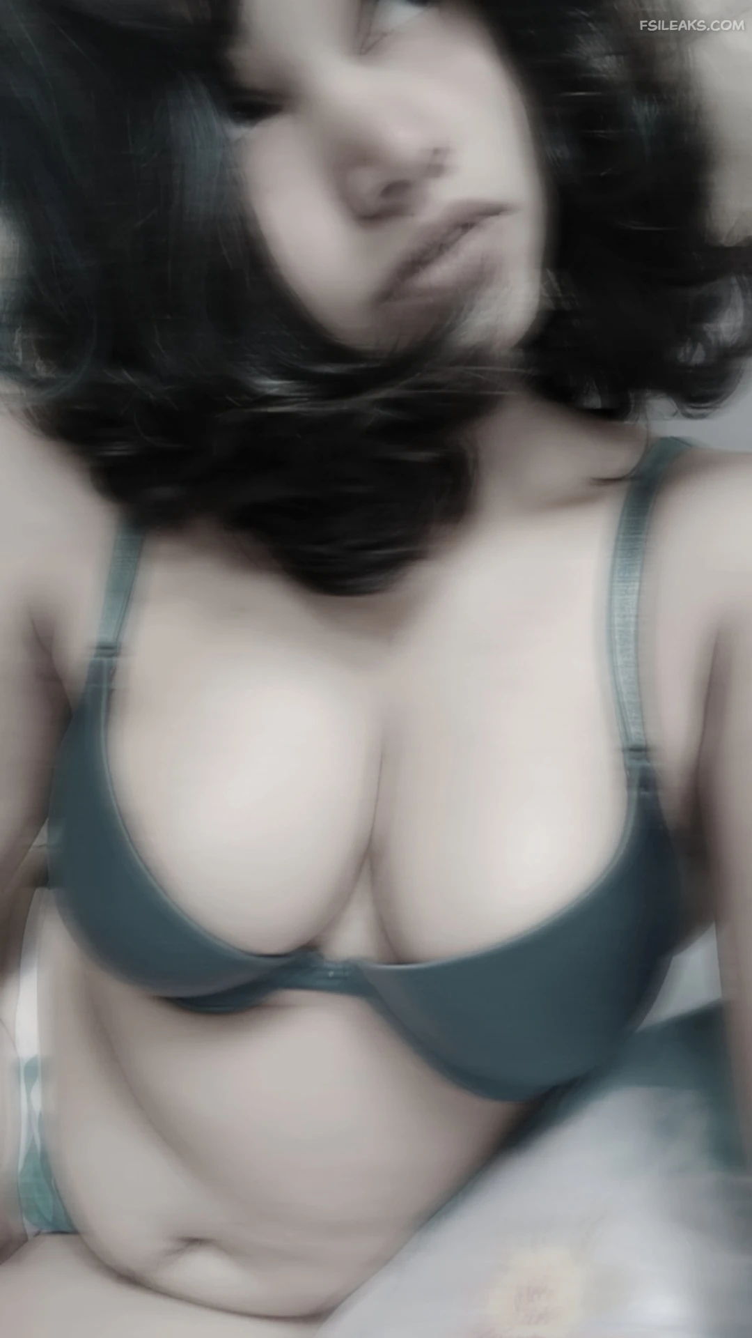 Sri Lankan Cute Girl Showing Body Nude Show Photos Part 1 - 37