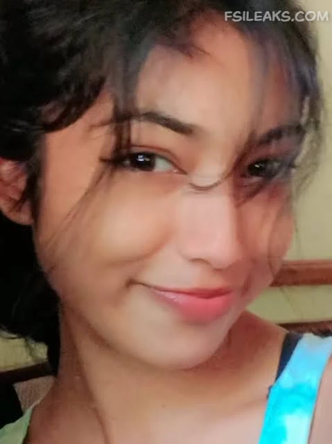 Sri Lankan Cute Girl Showing Body Nude Show Photos Part 3 - 11