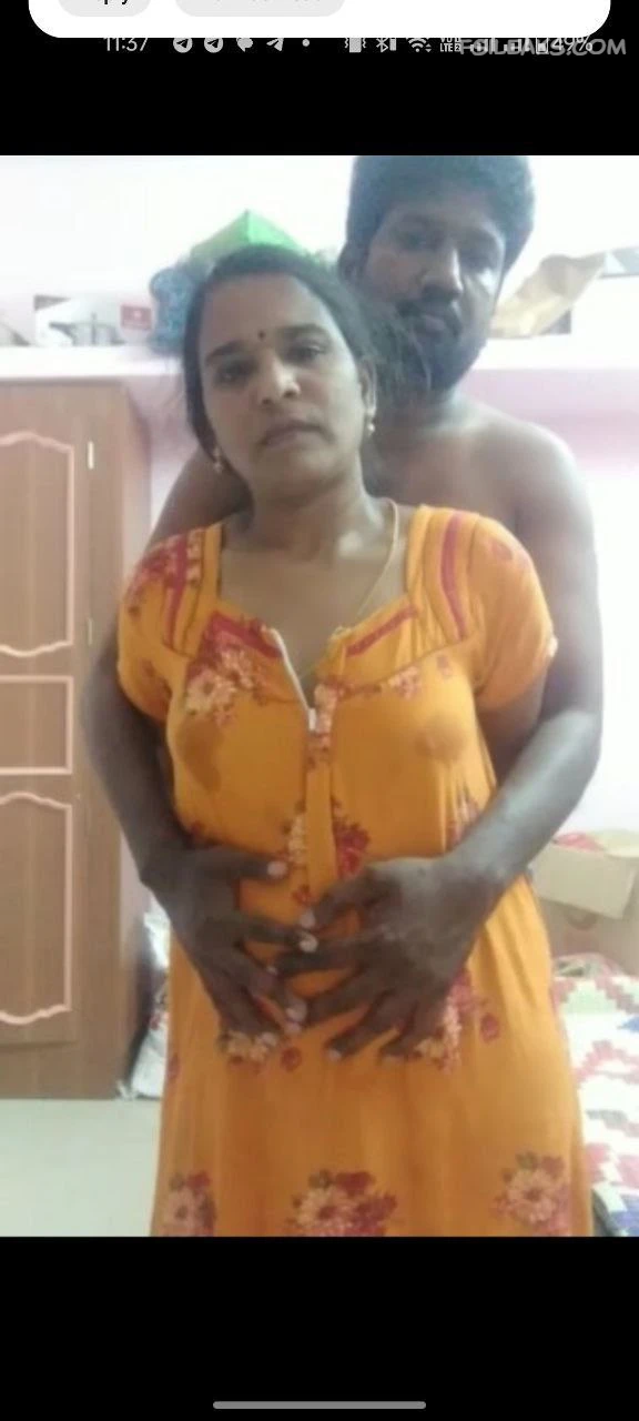 Tamil Wife's Secretly Captured Nude Photos - 47