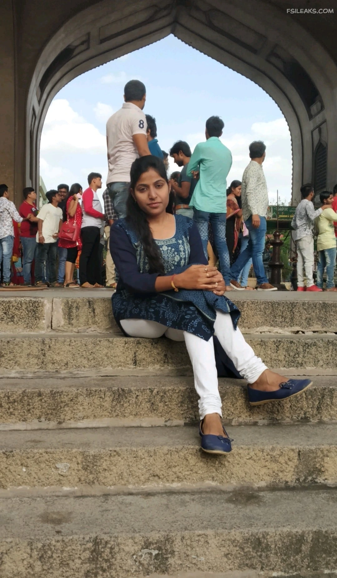 Tanker Bengali Wife Nude Show Photos - 95