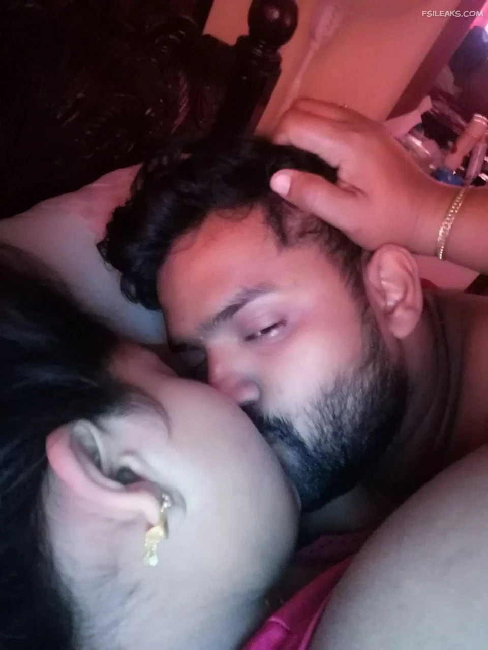 Tanker Cheater Bhabhi Nude Show Photos - 8 Tanker Cheater Bhabhi Nude Show Photos - 7