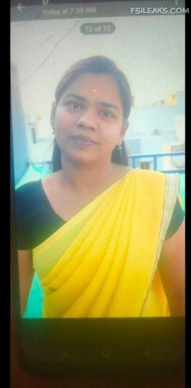 Tanker Married Bhabhi Nude Show Photos - 13