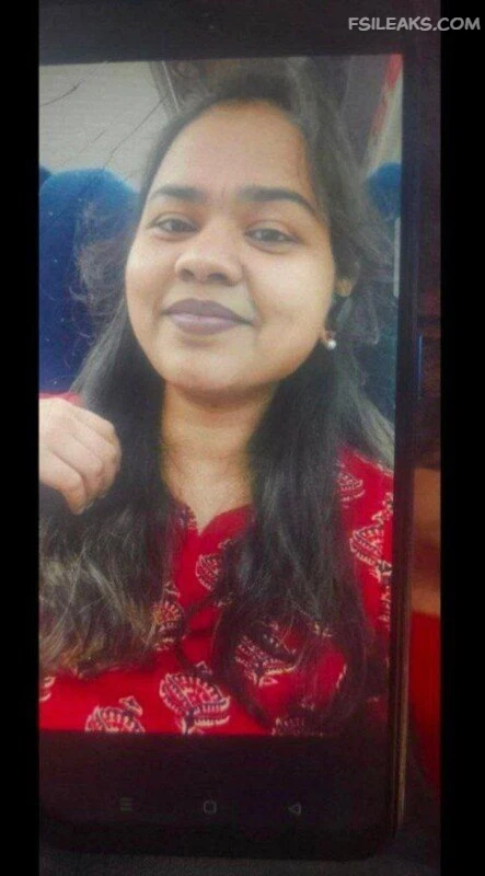 Tanker Married Bhabhi Nude Show Photos - 15