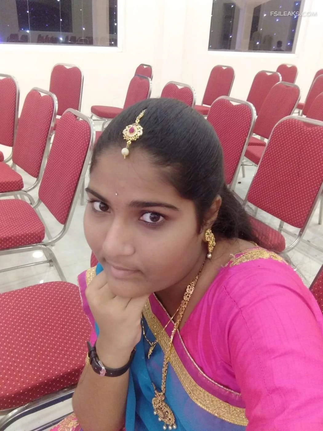 Village Girl Showing Boobs Nude Show Photos - 7