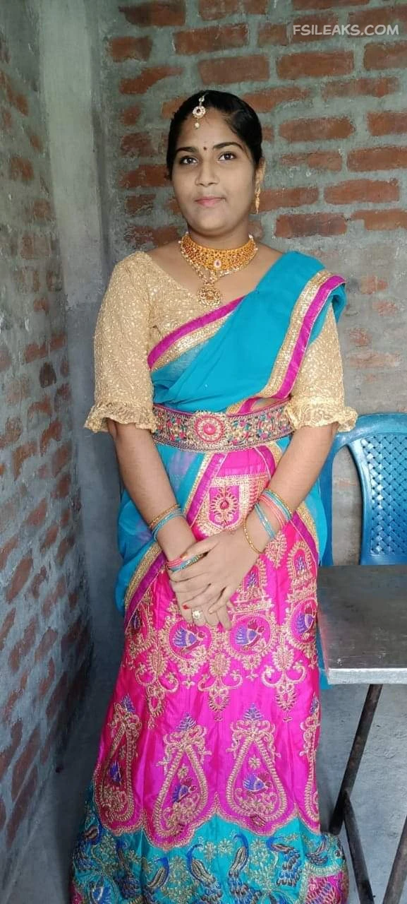 Village Girl Showing Boobs Nude Show Photos - 1