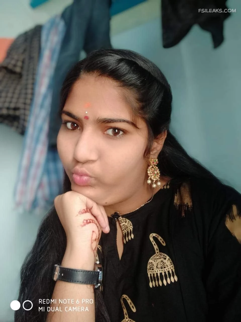 Village Girl Showing Boobs Nude Show Photos - 3