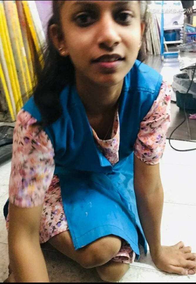 Young Lankan Girl Affair With Manager Leaked Nude Photos - 30 Young Lankan Girl Affair With Manager Leaked Nude Photos - 29