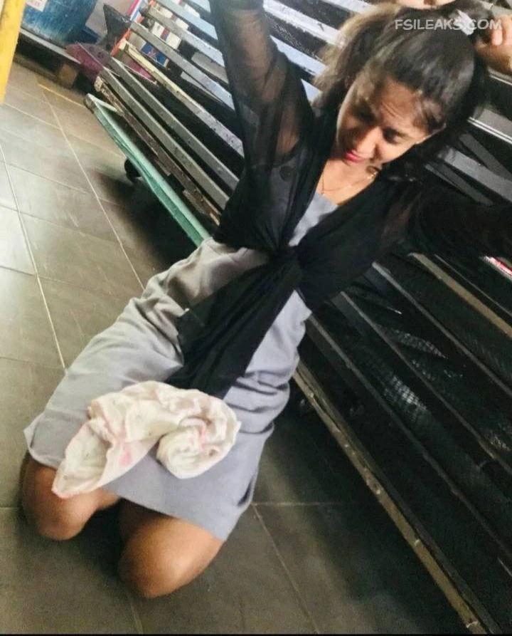 Young Lankan Girl Affair With Manager Leaked Nude Photos - 46 Young Lankan Girl Affair With Manager Leaked Nude Photos - 45